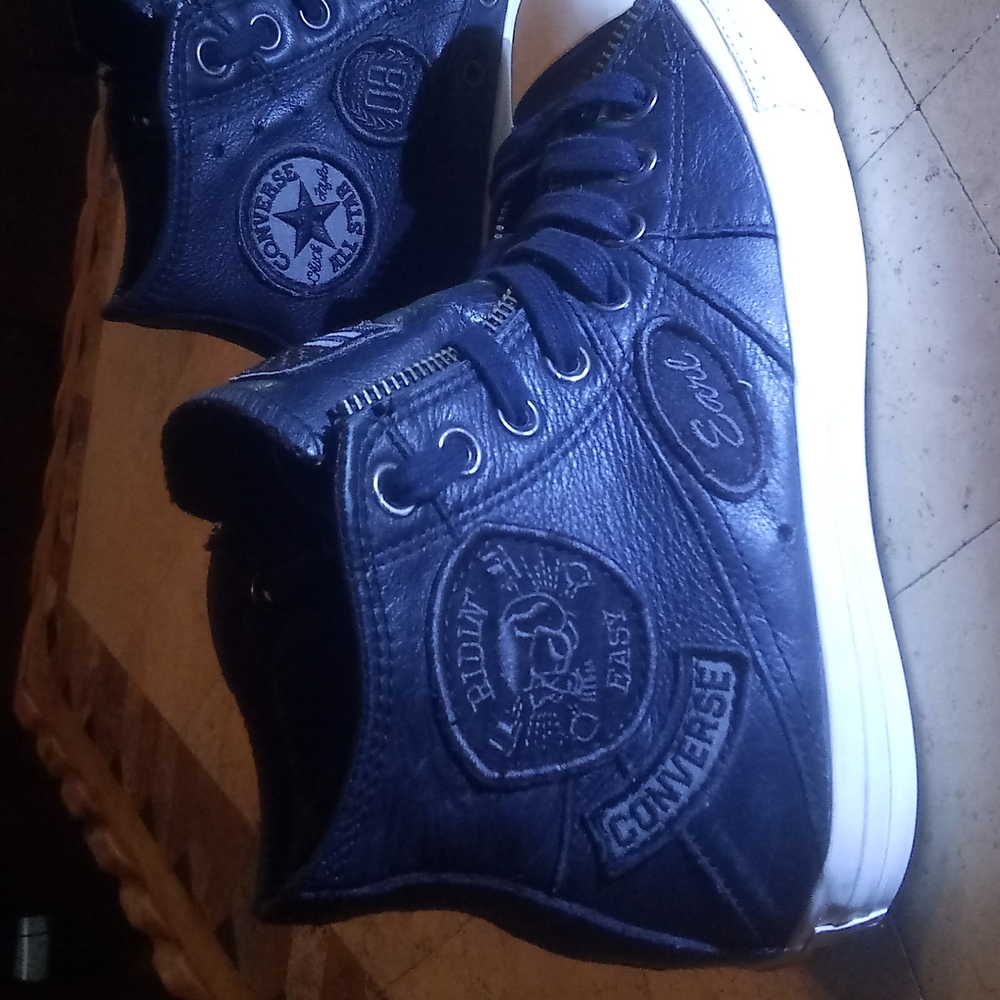 (Rare)Chuck Taylor Leather 7-M 9-W - Picture 5 of 12